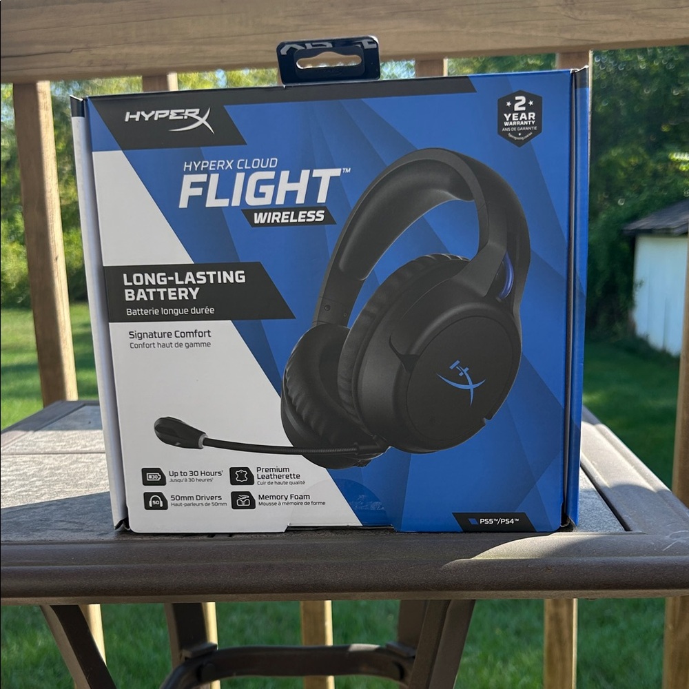 HyperX Cloud Flight Wireless Gaming Headset - Black